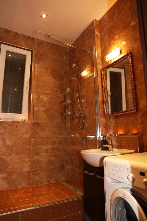 City Center Apartment In Middle Of 브라티슬라바 외부 사진